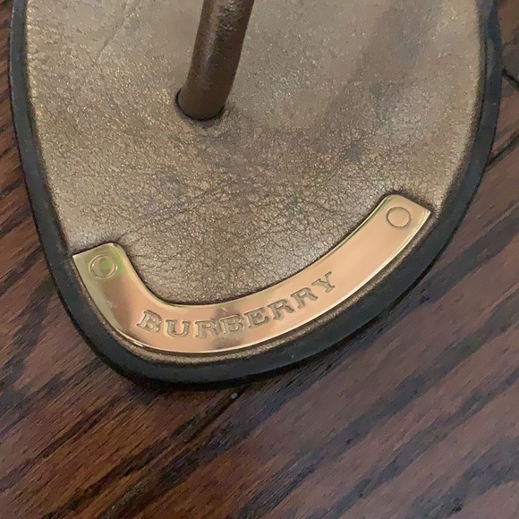 Burberry thong sandal - Picture 2 of 4